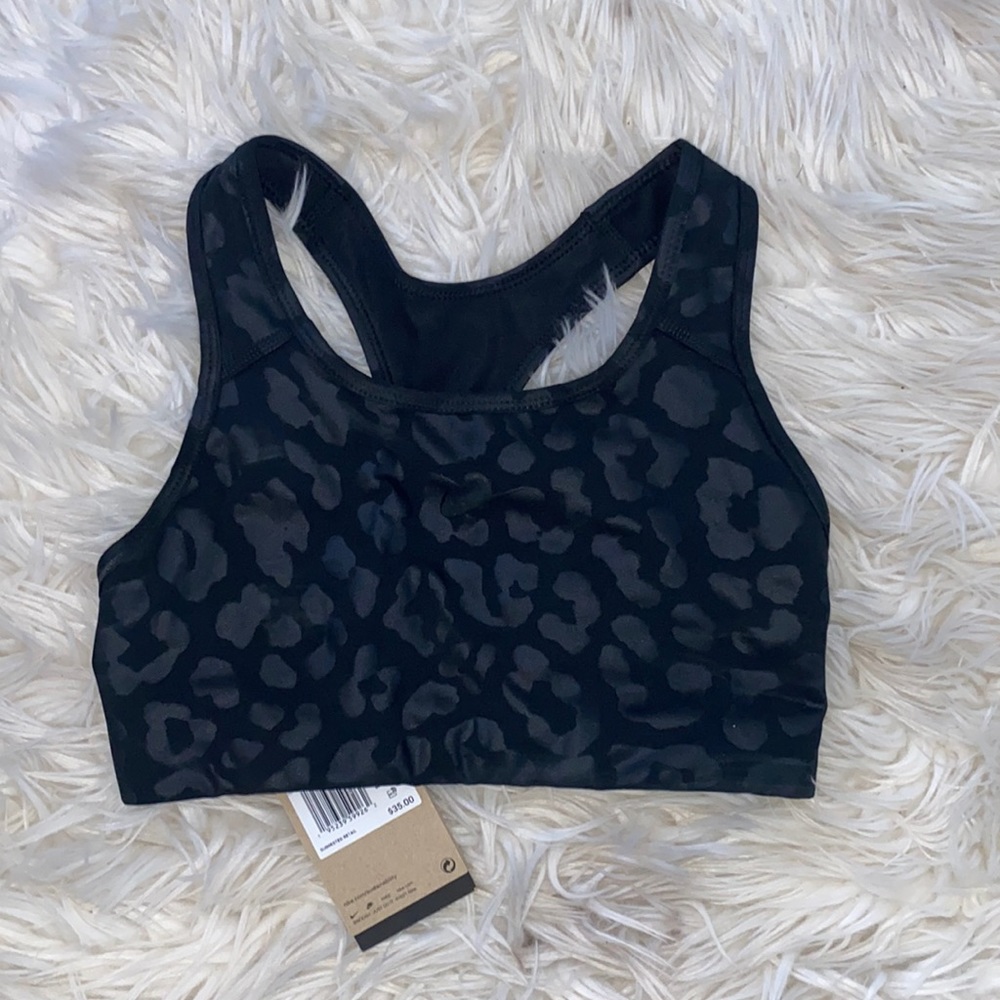 Nike leopard print sports bra ✨